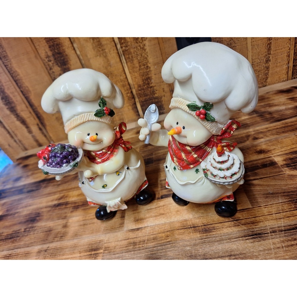 Christmas Baking Snowman W/Tray Of Grapes &‎ Apples & Baking Snowman W/Cake